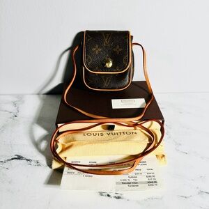 Louis Vuitton Cancun Pochette